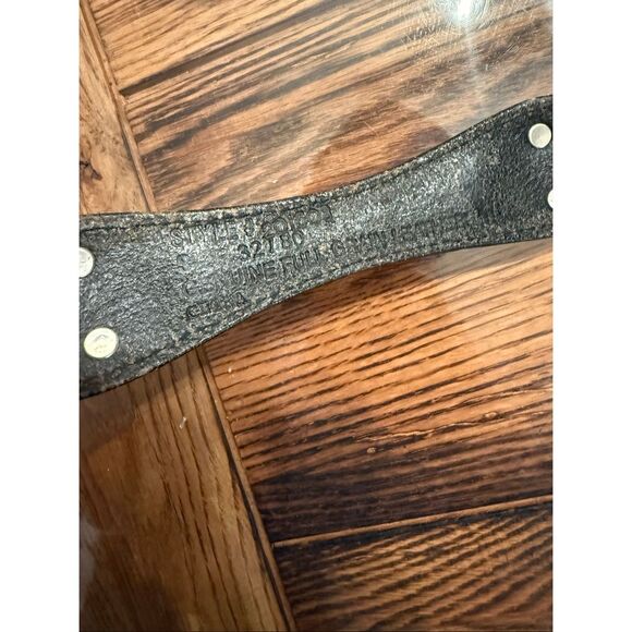 Resistol Black Leather Silver-Toned Engraved Buckle Western Concho Belt Size 32 main image 5